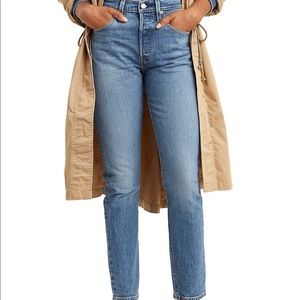 LEVI 501s